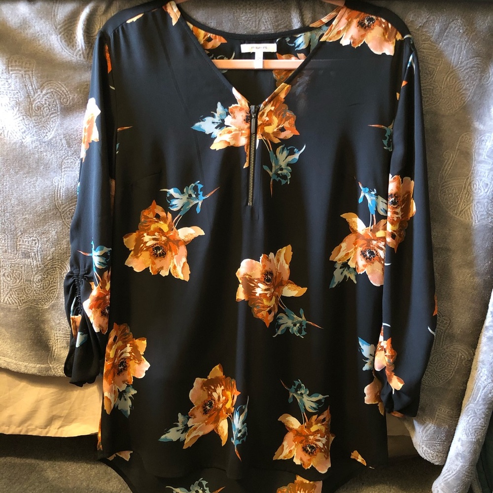 Maurice’s Floral Zipper-Front Blouse